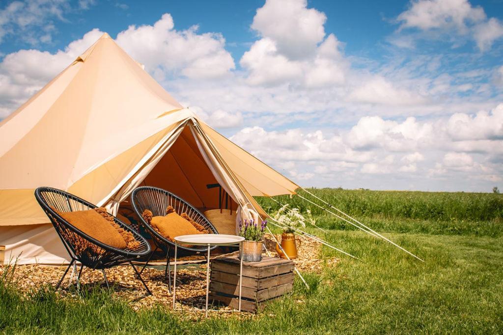 Smuk Lytse Bell Tent Echtenerbrug Zewnętrze zdjęcie